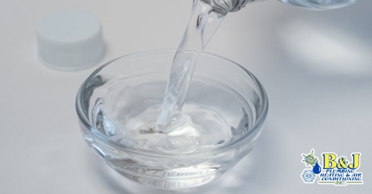 bowl of white vinegar on counter